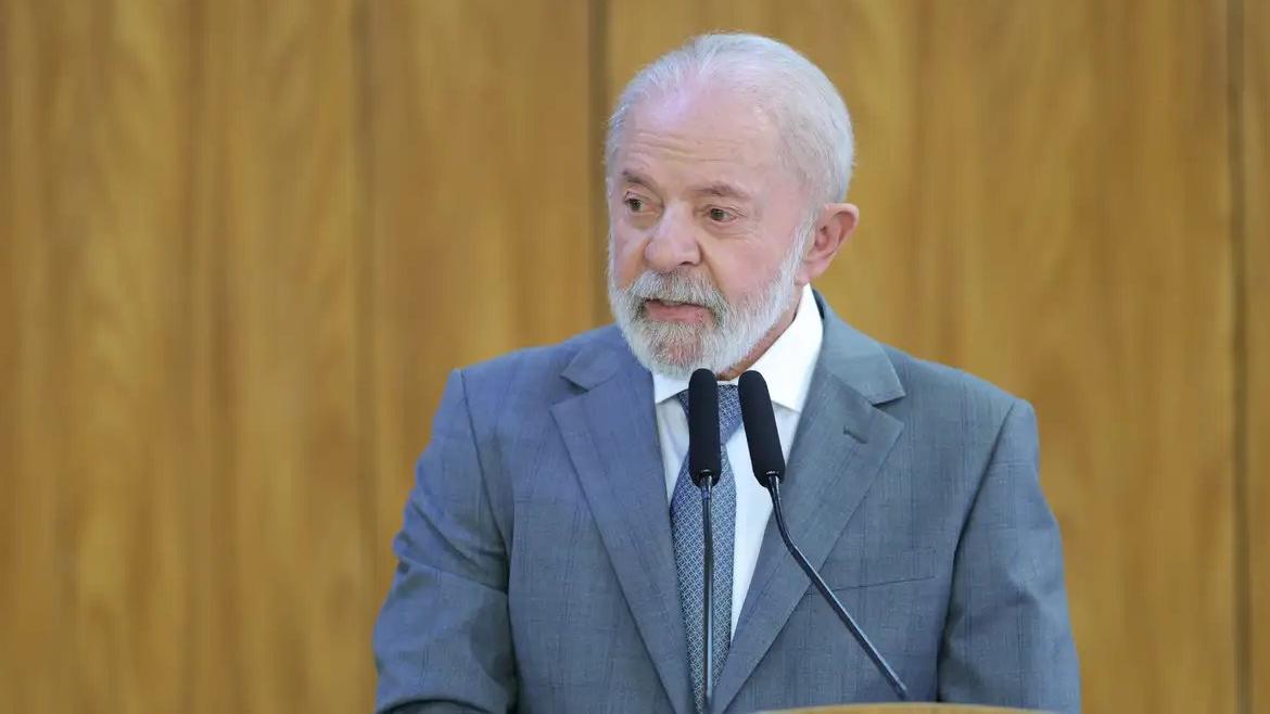 Lula decide vetar projeto que prevê aumento do número de deputados