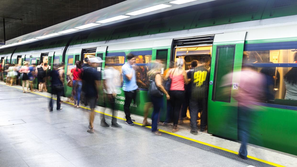 Oeste-Leste Metrofor