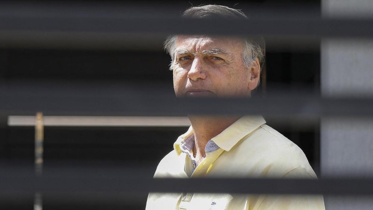 bolsonaro em prisao domiciliar