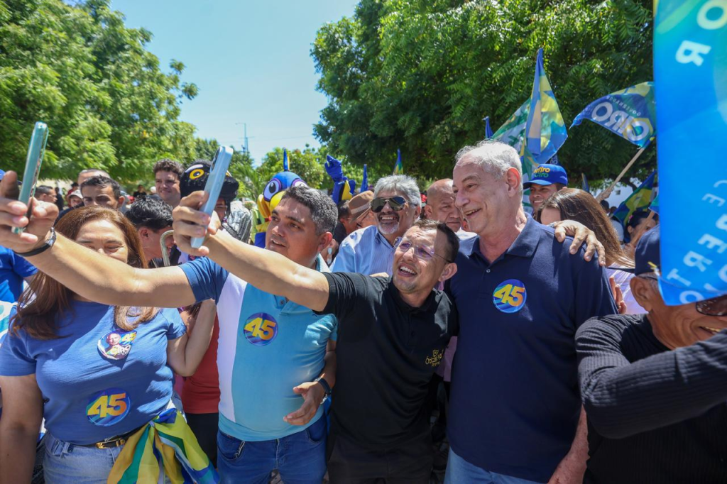 Ciro Gomes mira segurança e relaciona violência ao turismo durante ato em Fortaleza